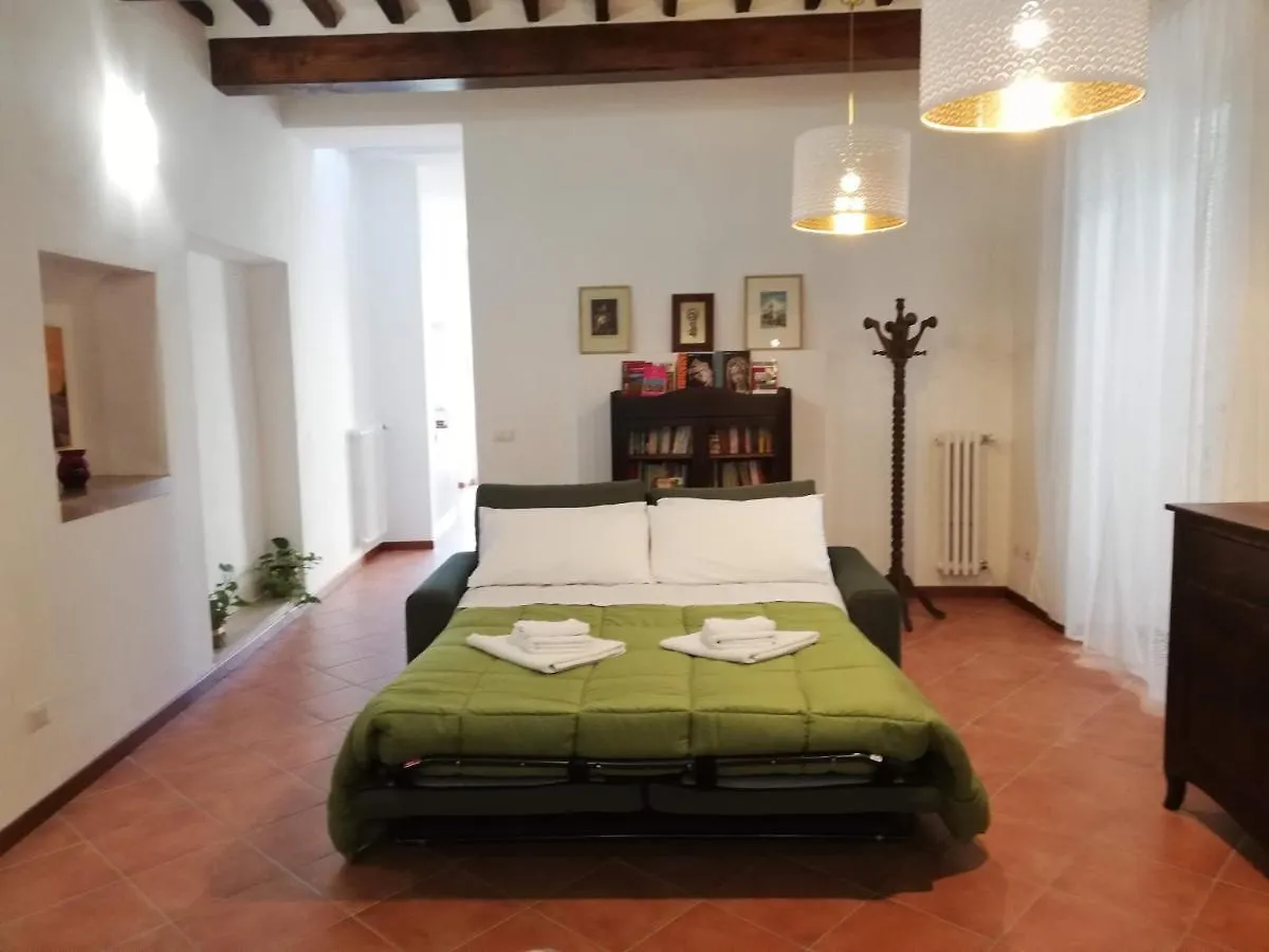 Casa Di Pietro Aretino, Arezzo Centro Storico 4-8 Letti Lägenhet