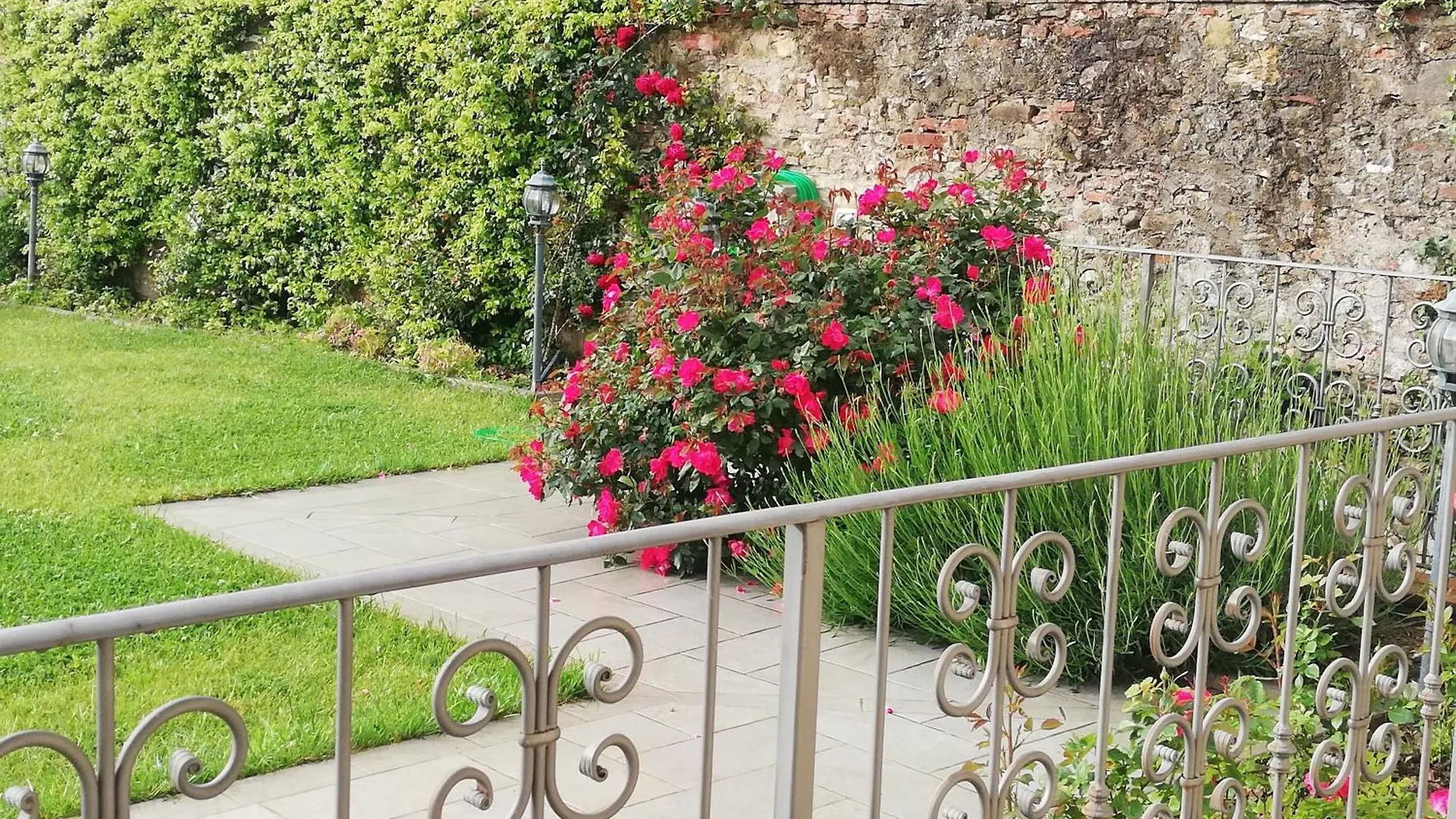 Casa Di Pietro Aretino, Arezzo Centro Storico 4-8 Letti Lägenhet